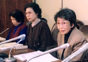 3 Japanese women left behind in China at end of WWII sue gov't